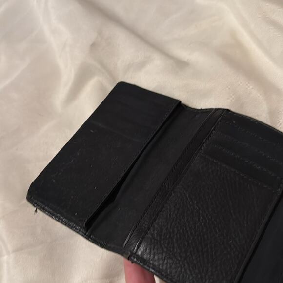 Fossil Black Tri Fold Women's Wallet Wrist Strap Black - Picture 7 of 8